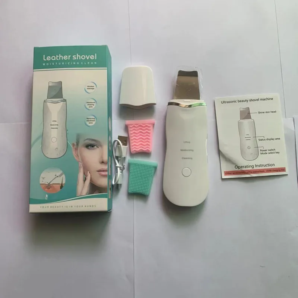 Ultrasonic Skin Scrubber – Deep Pore Cleanser & Blackhead Remover for Clear, Smooth Skin